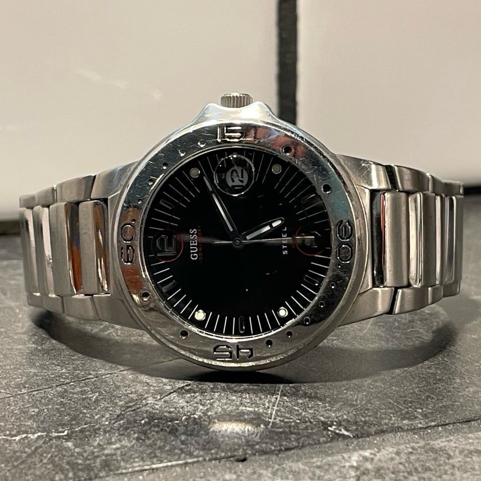 Mens Guess 40mm Steel Watch With Black Dial  New Battery